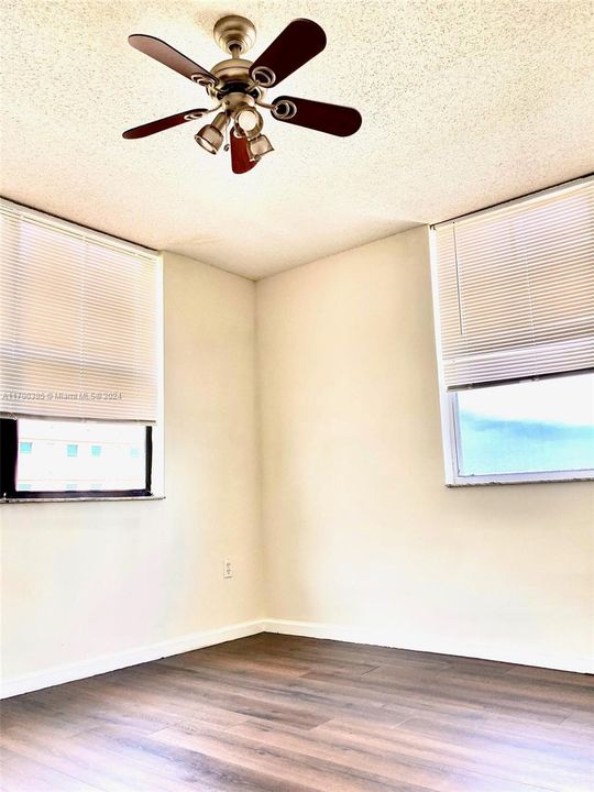 For Rent: $2,500 (2 beds, 1 baths, 1029 Square Feet)