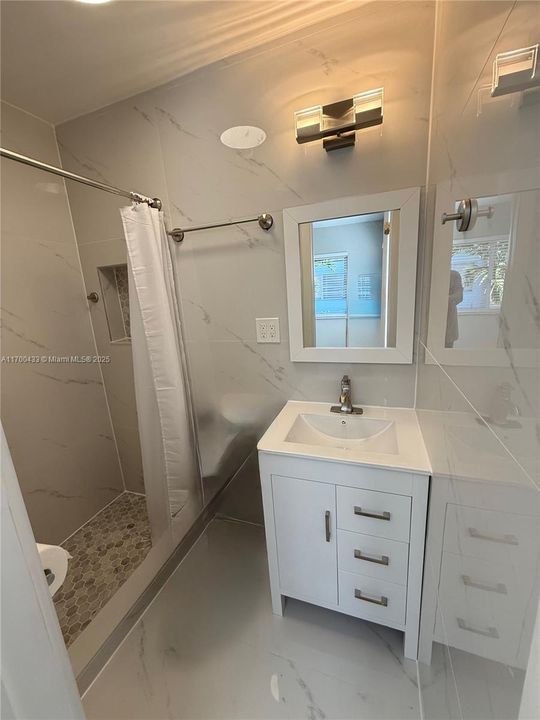 Недавно арендовано: $2,995 (2 спален, 2 ванн, 988 Квадратных фут)