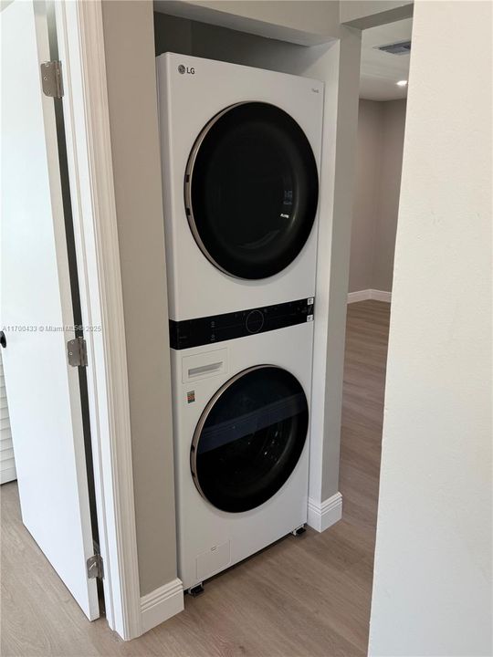 Недавно арендовано: $2,995 (2 спален, 2 ванн, 988 Квадратных фут)