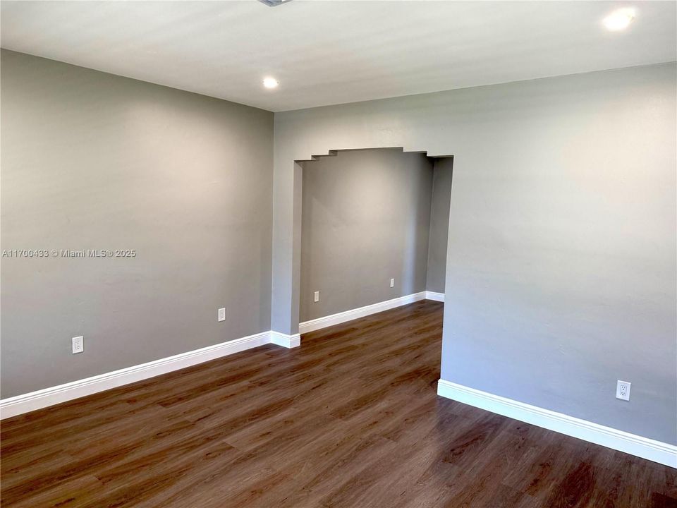 Недавно арендовано: $2,995 (2 спален, 2 ванн, 988 Квадратных фут)