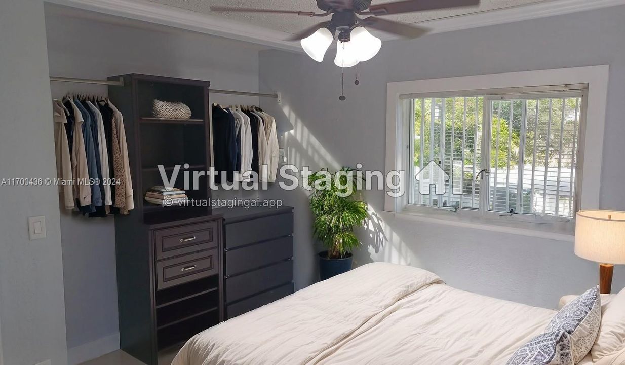 For Rent: $3,300 (3 beds, 2 baths, 1058 Square Feet)