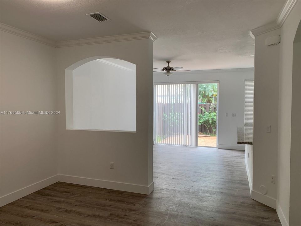 Active With Contract: $3,400 (4 beds, 2 baths, 1793 Square Feet)