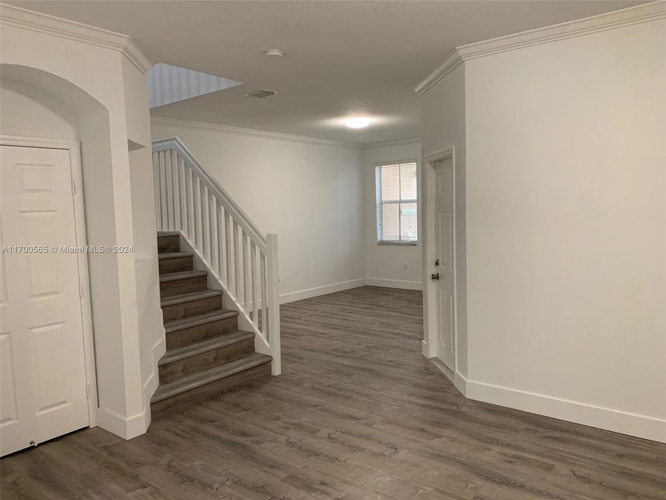 Active With Contract: $3,400 (4 beds, 2 baths, 1793 Square Feet)