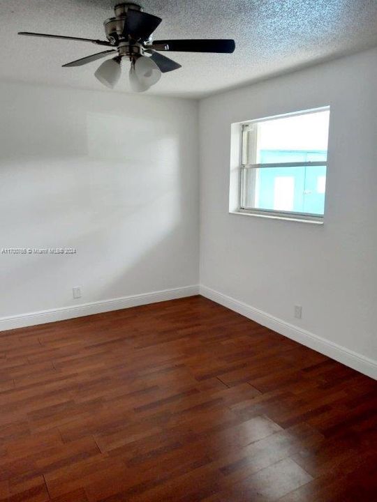 For Rent: $1,500 (1 beds, 1 baths, 720 Square Feet)