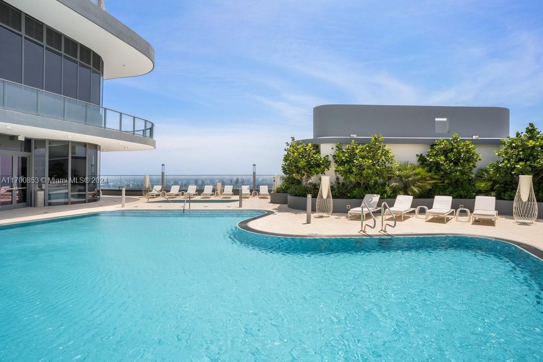 POOL with a magnificent bay and city view