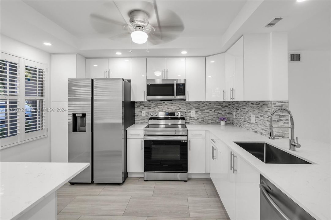 For Sale: $335,000 (2 beds, 2 baths, 0 Square Feet)