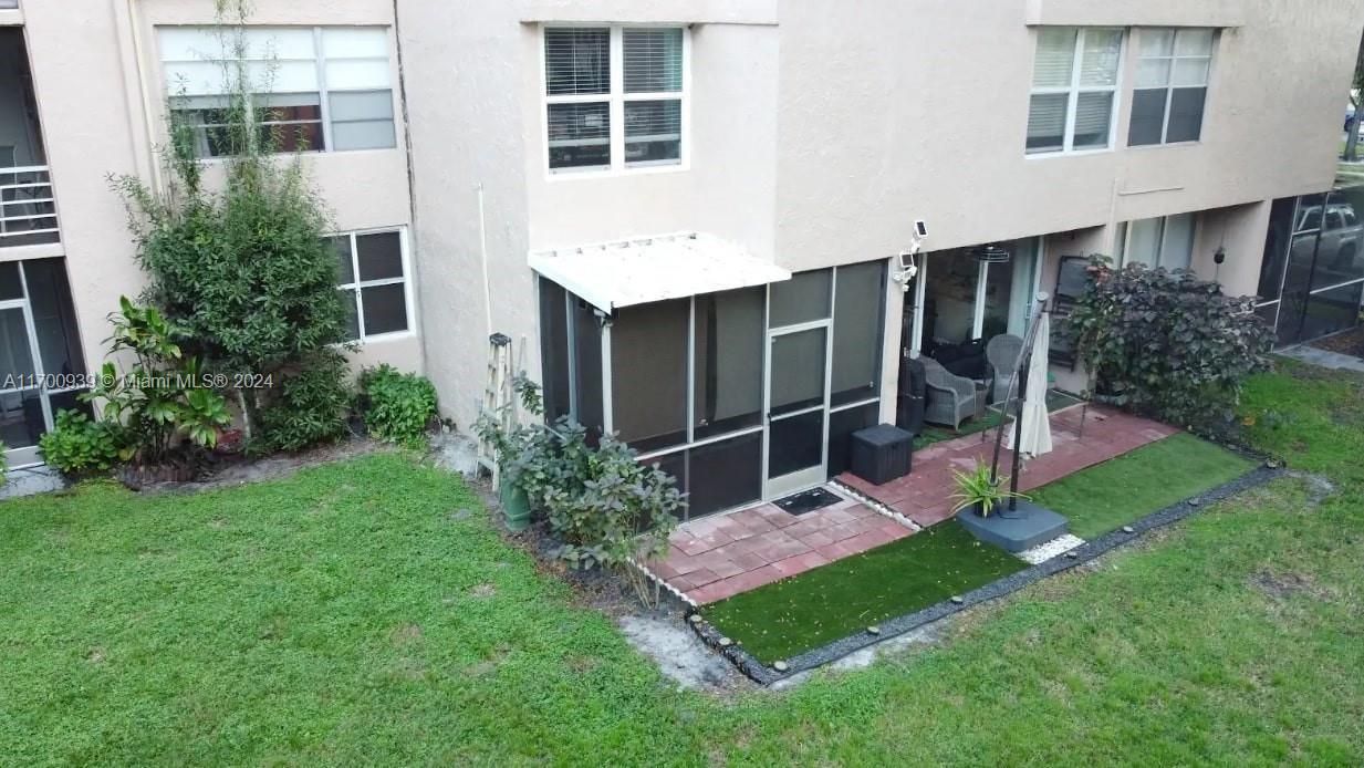 En Venta: $364,900 (3 camas, 2 baños, 1250 Pies cuadrados)