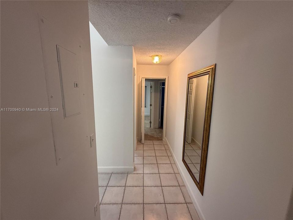 For Rent: $3,750 (3 beds, 2 baths, 1658 Square Feet)