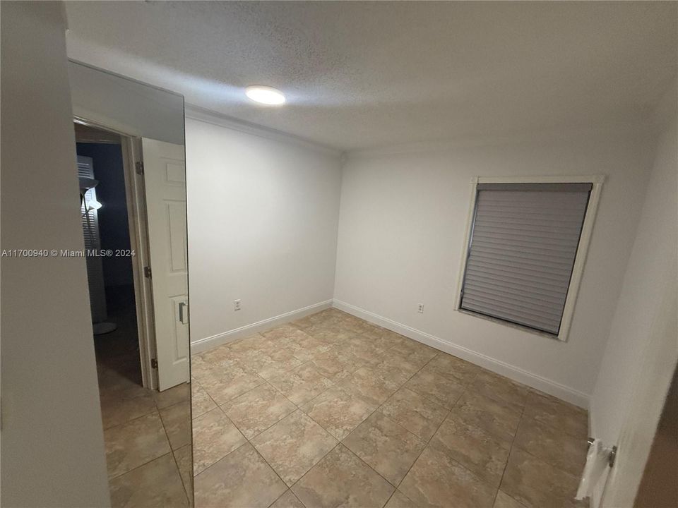 For Rent: $3,750 (3 beds, 2 baths, 1658 Square Feet)