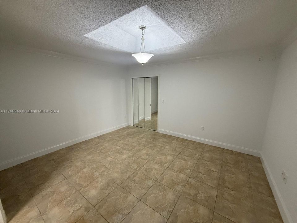 For Rent: $3,750 (3 beds, 2 baths, 1658 Square Feet)