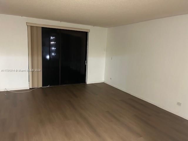 For Rent: $1,500 (1 beds, 1 baths, 800 Square Feet)