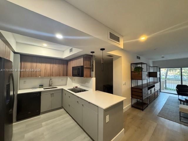 For Rent: $3,300 (2 beds, 2 baths, 1240 Square Feet)