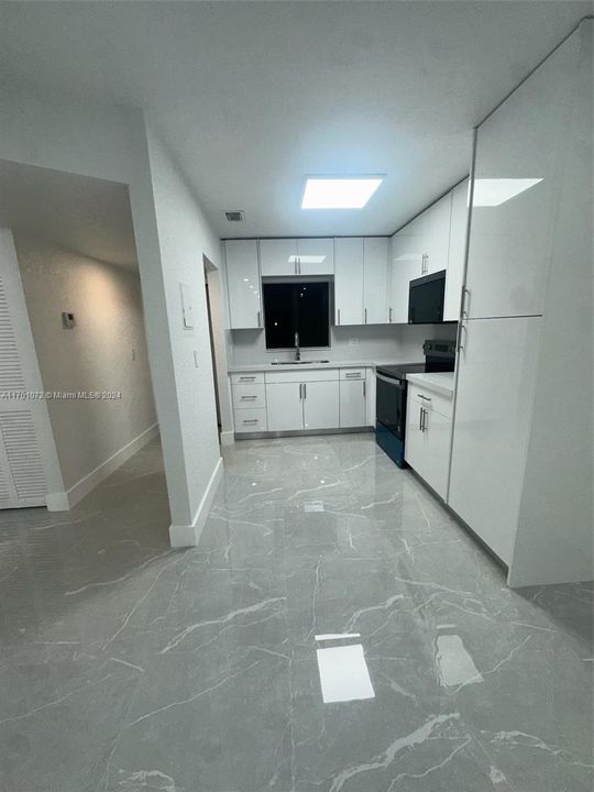 En Venta: $320,000 (2 camas, 2 baños, 769 Pies cuadrados)