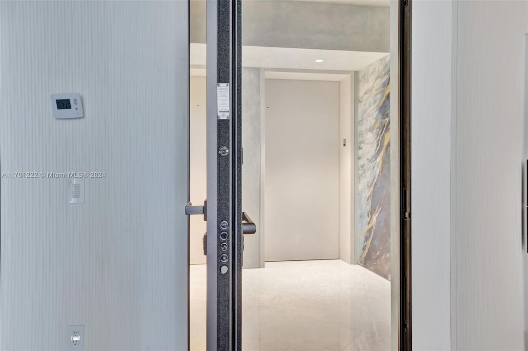 For Sale: $8,874,000 (4 beds, 5 baths, 3252 Square Feet)