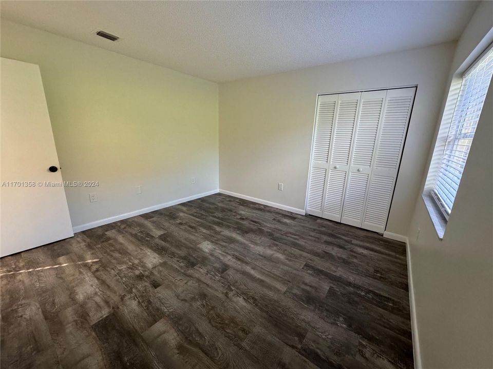 2nd Bedroom