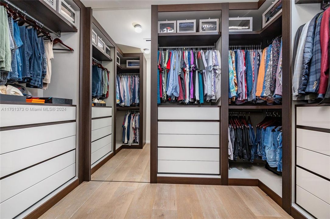 Master Bedroom Closet