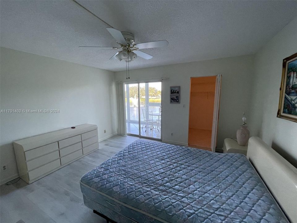 For Rent: $2,000 (2 beds, 2 baths, 1156 Square Feet)