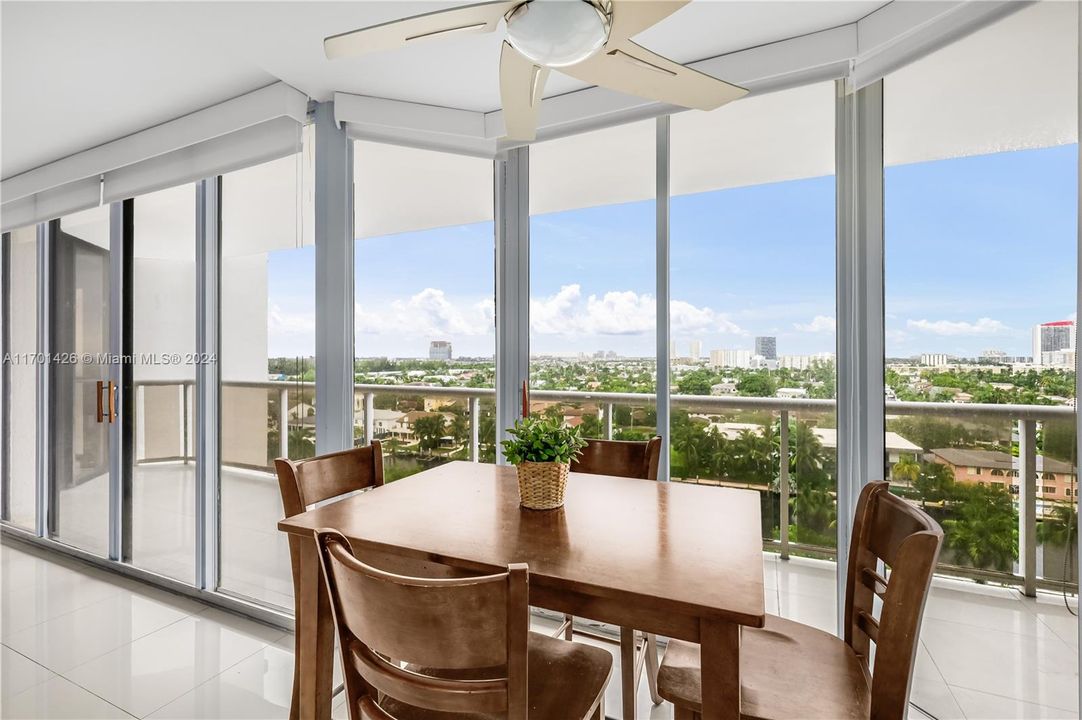 Active With Contract: $3,350 (2 beds, 2 baths, 1310 Square Feet)