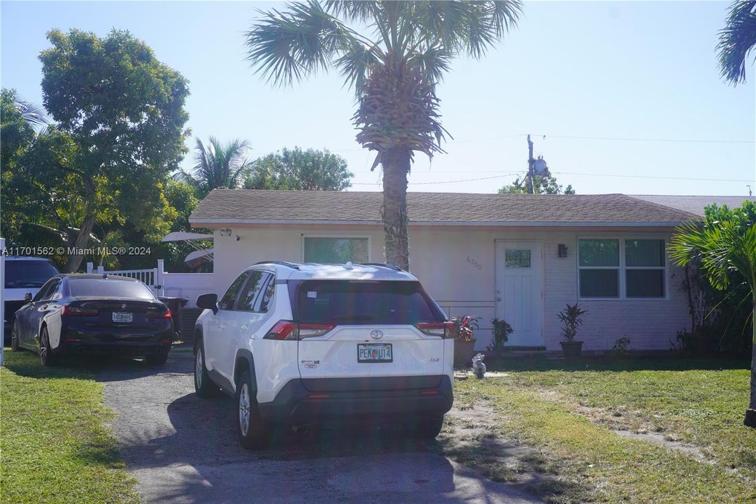 For Sale: $350,000 (2 beds, 1 baths, 0 Square Feet)