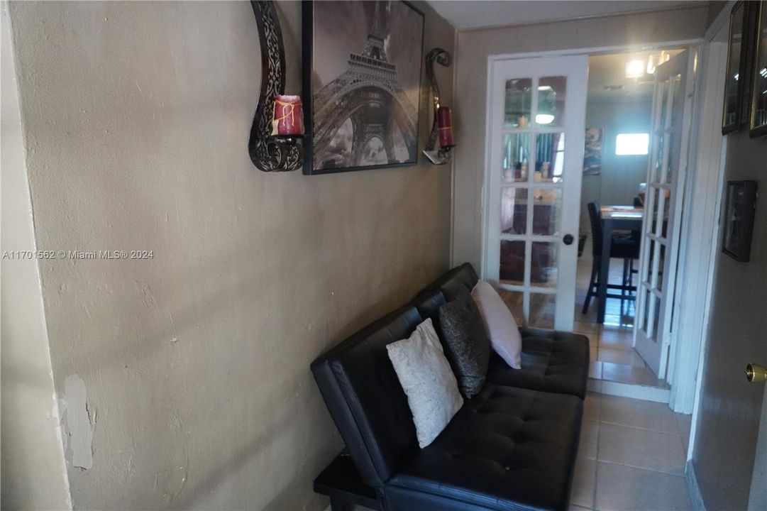 For Sale: $350,000 (2 beds, 1 baths, 0 Square Feet)