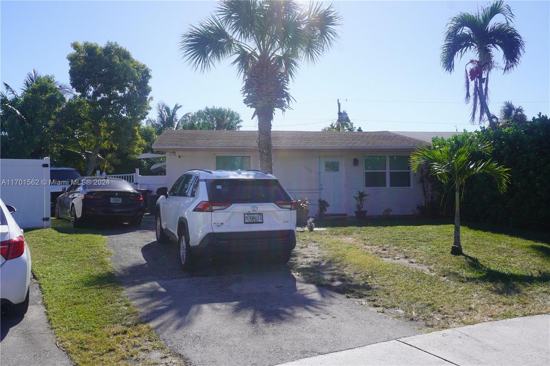 For Sale: $350,000 (2 beds, 1 baths, 0 Square Feet)