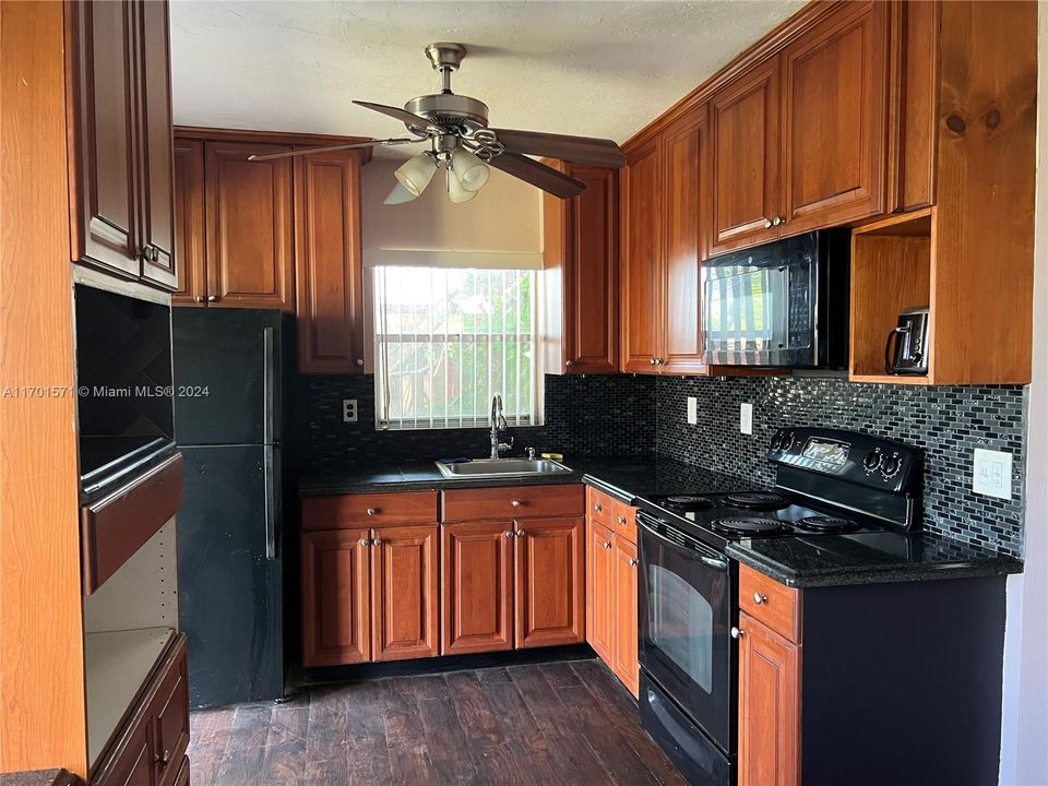 Kitchen 5639