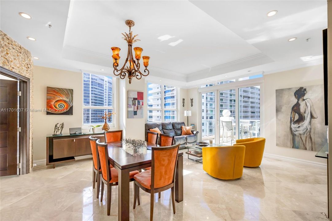 For Sale: $1,300,000 (2 beds, 2 baths, 1510 Square Feet)