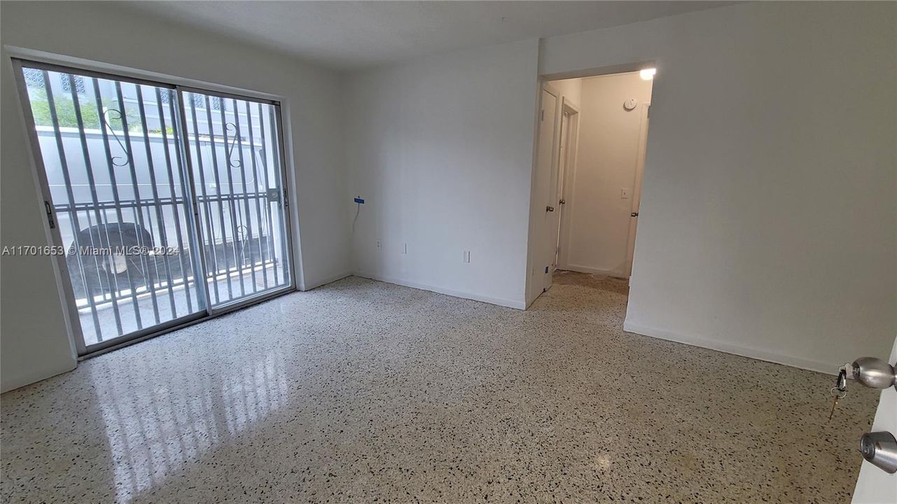 For Rent: $1,900 (2 beds, 1 baths, 0 Square Feet)