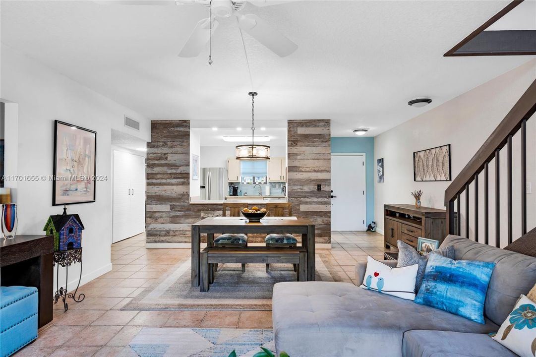 Living room to dining area