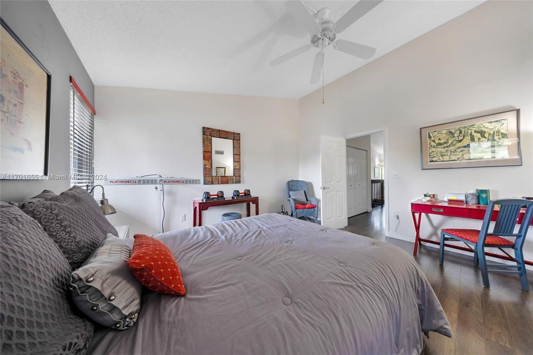 Guest bedroom second floor bed