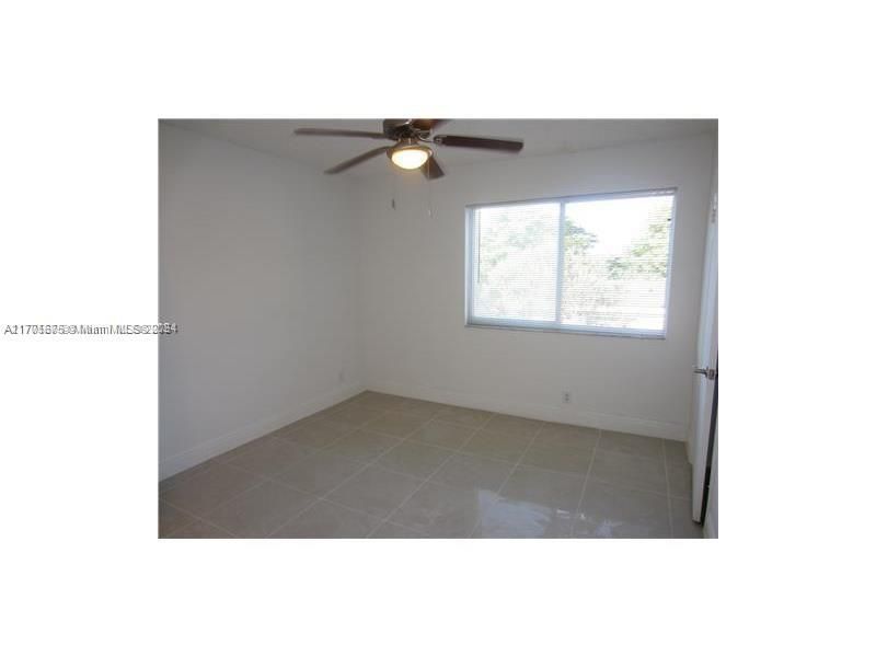 For Sale: $169,900 (2 beds, 2 baths, 1030 Square Feet)