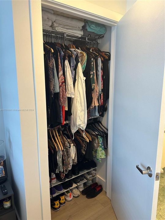 Recently Rented: $3,600 (1 beds, 2 baths, 1000 Square Feet)