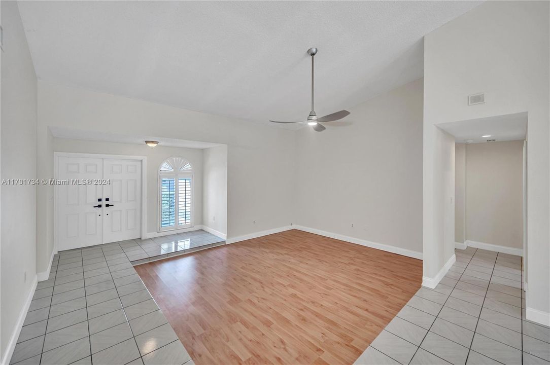 Active With Contract: $4,000 (4 beds, 2 baths, 2185 Square Feet)