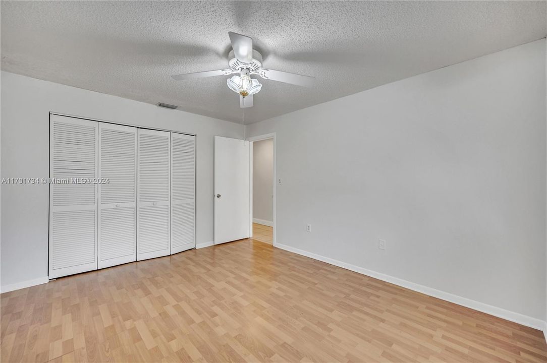 Active With Contract: $4,000 (4 beds, 2 baths, 2185 Square Feet)