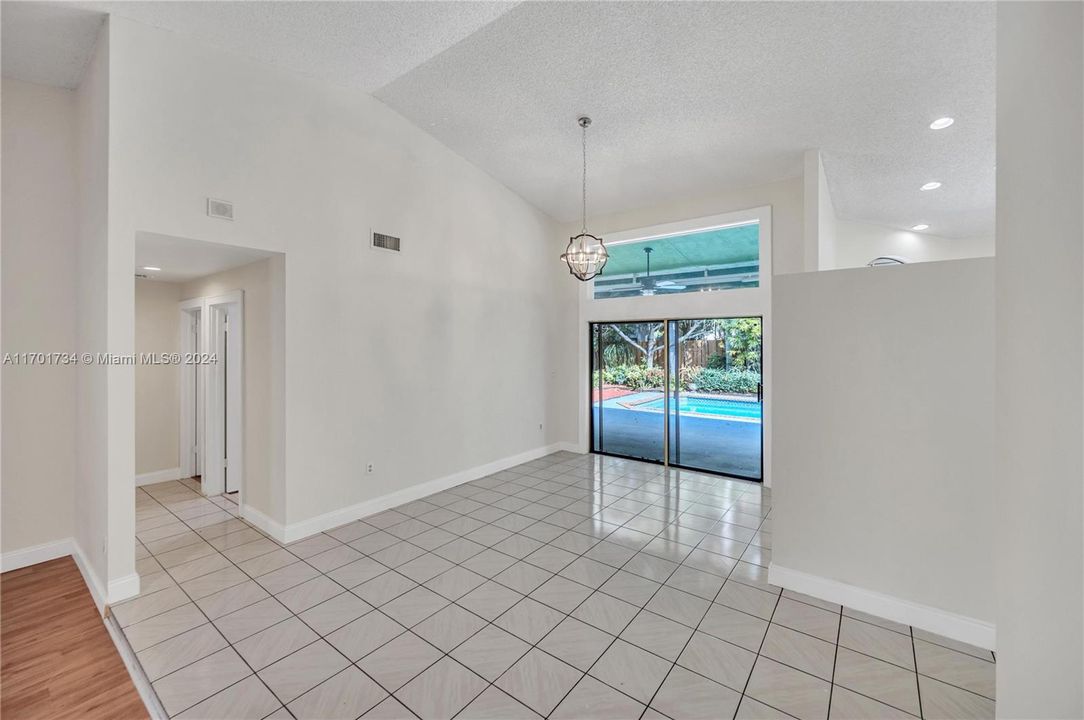 Active With Contract: $4,000 (4 beds, 2 baths, 2185 Square Feet)