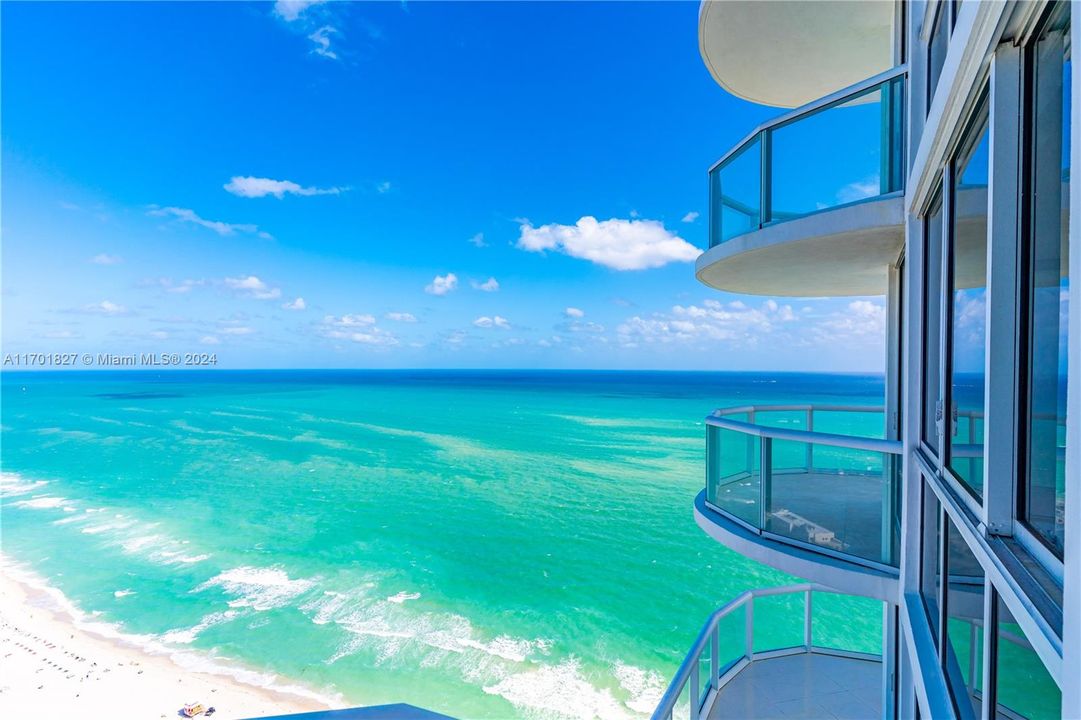 Guest Room Balcony