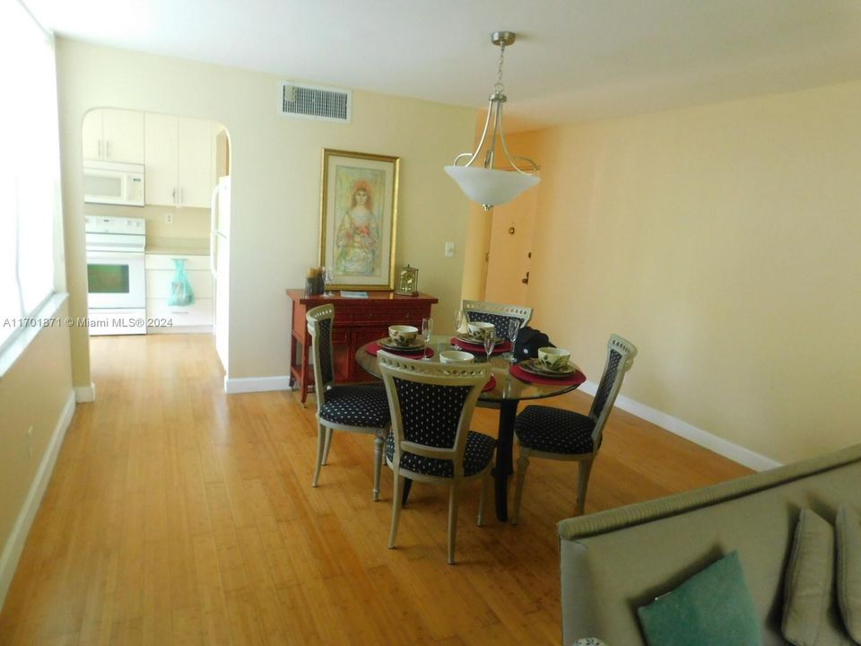 For Sale: $130,000 (3 beds, 2 baths, 1483 Square Feet)