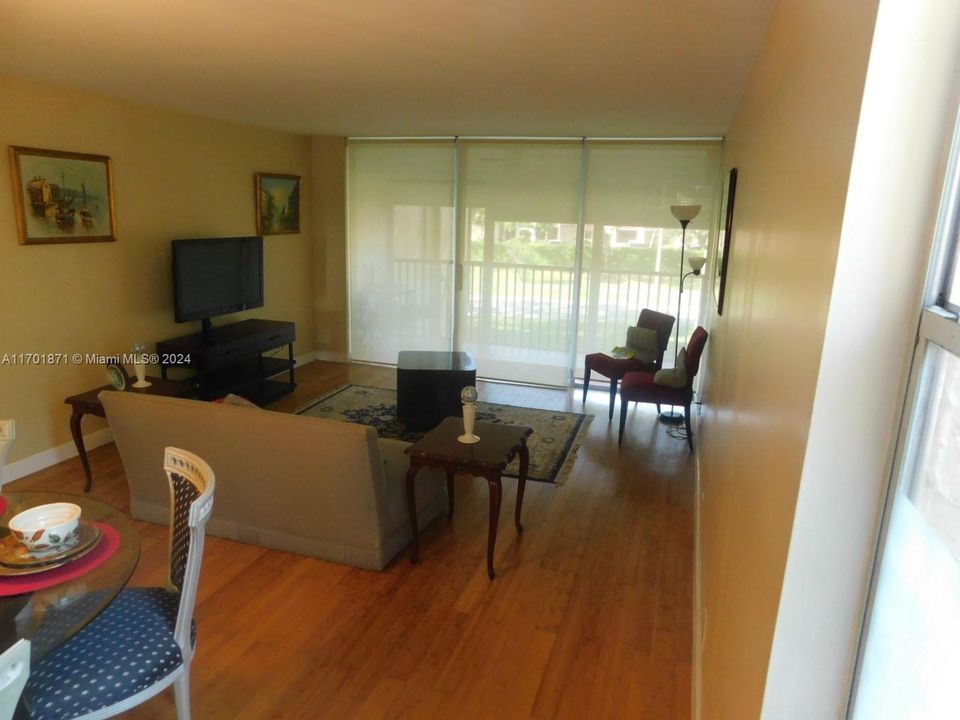 For Sale: $130,000 (3 beds, 2 baths, 1483 Square Feet)