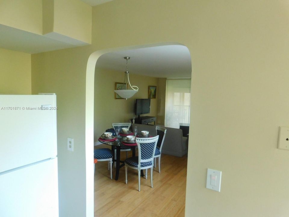 For Sale: $130,000 (3 beds, 2 baths, 1483 Square Feet)