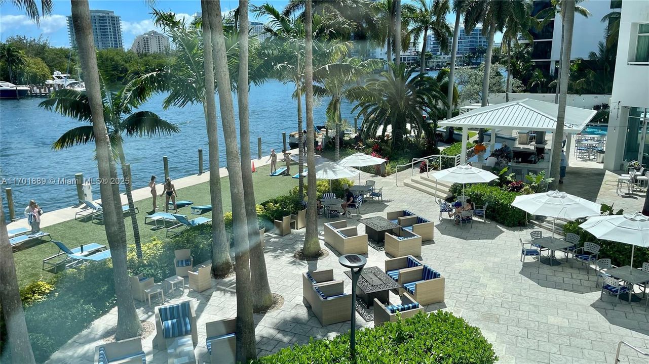 Недавно продано: $160,000 (1 спален, 1 ванн, 639 Квадратных фут)