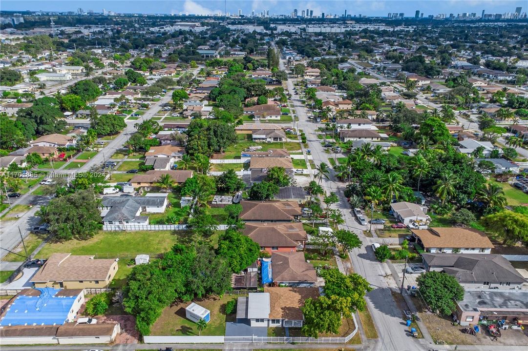 For Sale: $498,900 (3 beds, 2 baths, 1230 Square Feet)