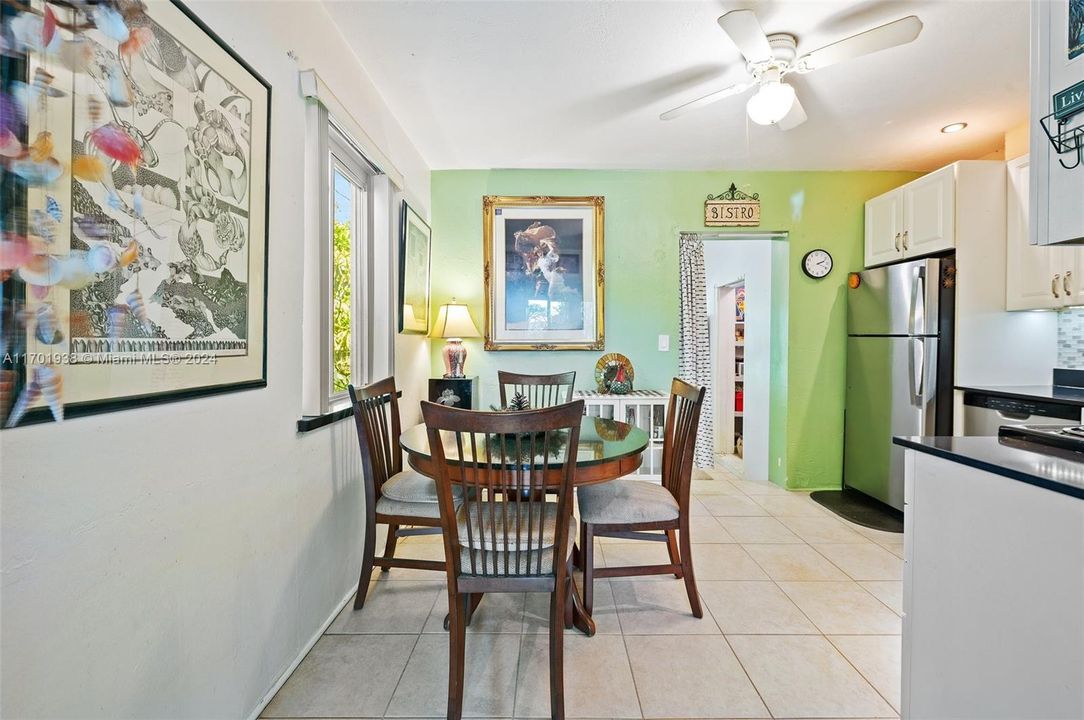 Eat-in kitchen / Dining area