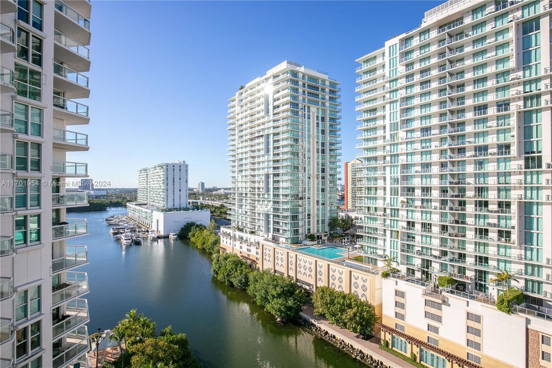 For Sale: $1,829,900 (3 beds, 3 baths, 2144 Square Feet)