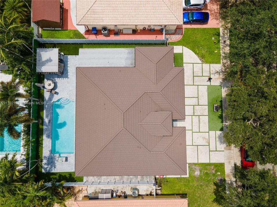 Недавно арендовано: $6,000 (4 спален, 2 ванн, 2027 Квадратных фут)