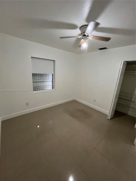 For Rent: $4,000 (3 beds, 2 baths, 988 Square Feet)