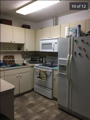 En Venta: $379,000 (2 camas, 1 baños, 1160 Pies cuadrados)