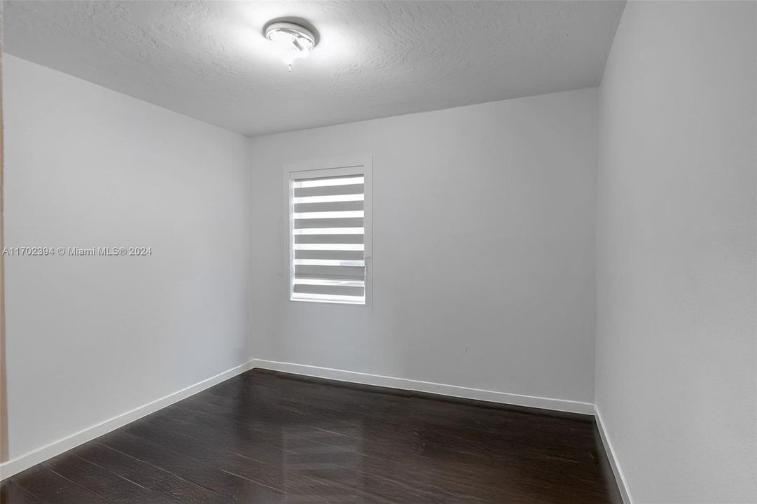 For Rent: $2,800 (2 beds, 2 baths, 955 Square Feet)