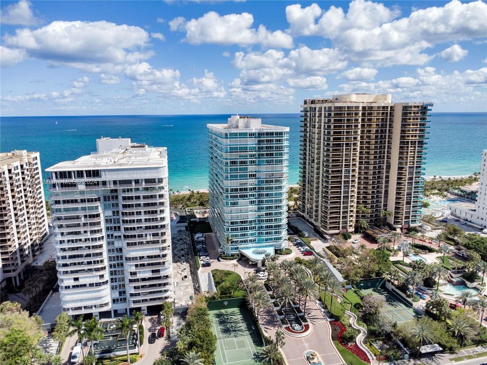 For Sale: $3,500,000 (2 beds, 3 baths, 2210 Square Feet)