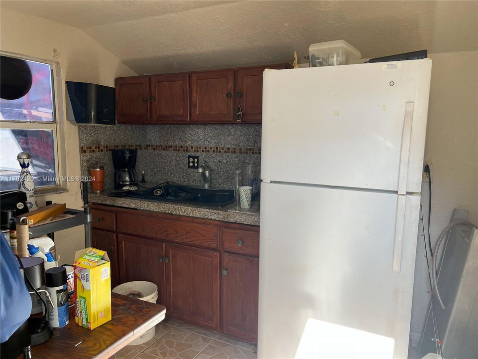 For Sale: $450,000 (2 beds, 1 baths, 0 Square Feet)