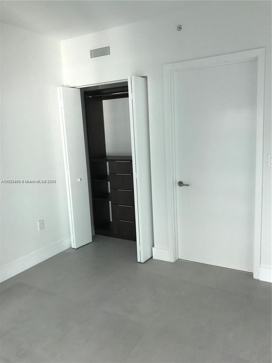 For Rent: $6,500 (2 beds, 2 baths, 1279 Square Feet)